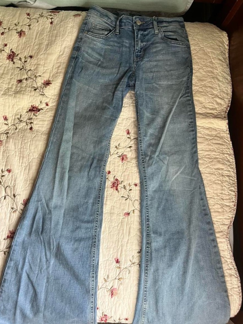 Classic Mid Rise Bootcut/Flare Jeans